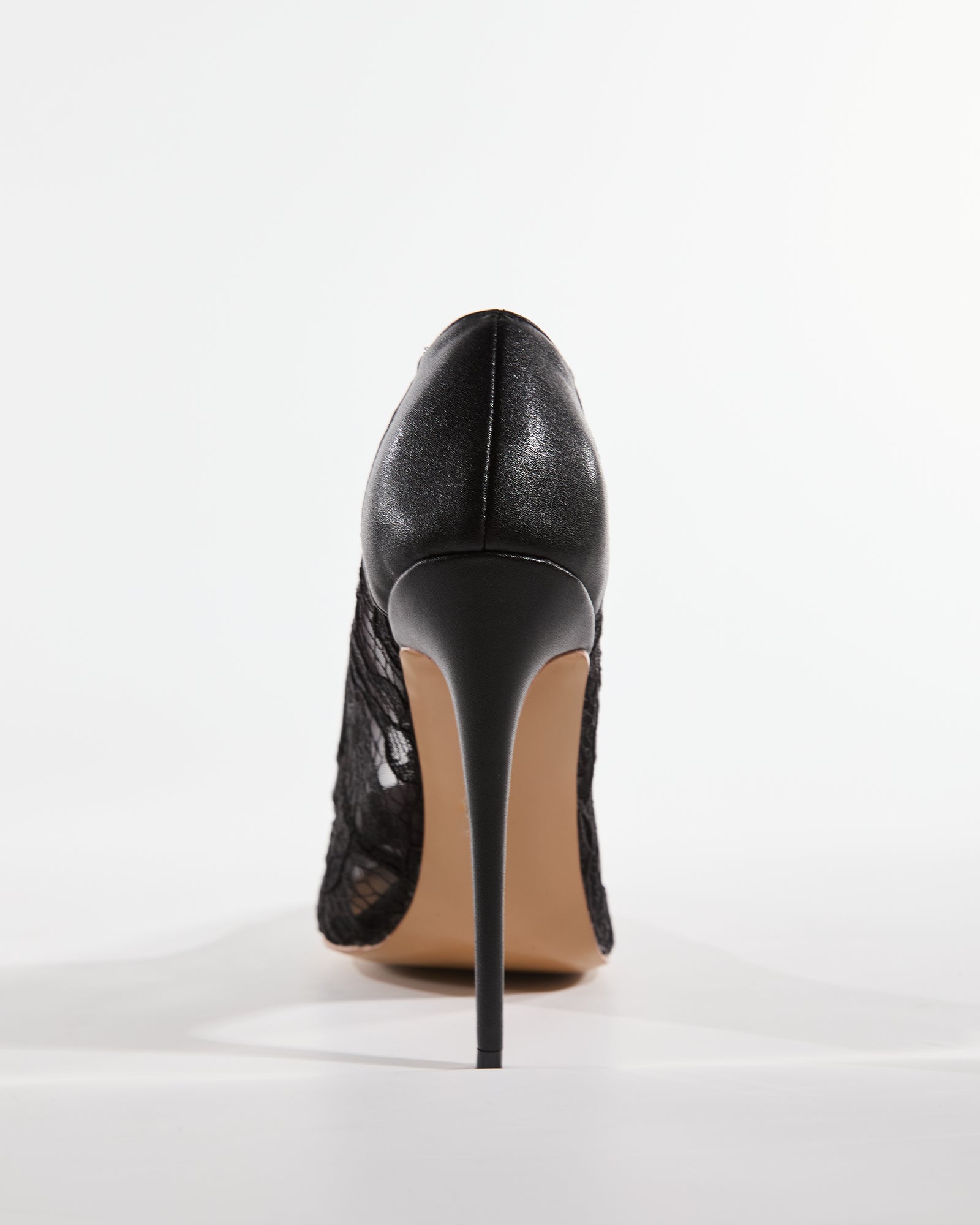 Denver Lace Pumps In Black