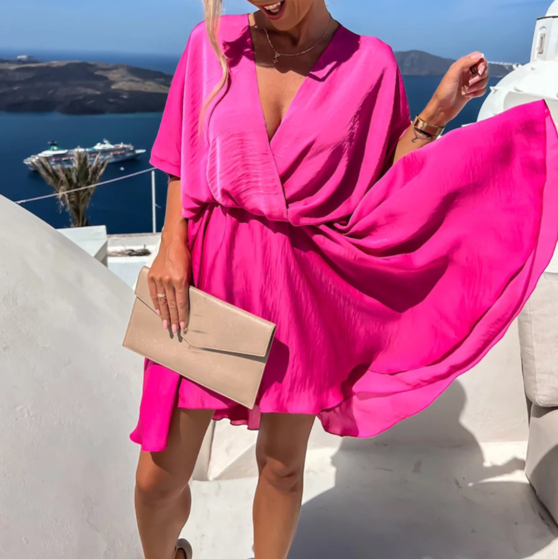 Daniela - Chic Flowy Dress